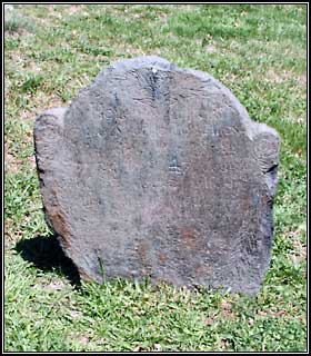 Headstone of Joseph Ashton (1720).
