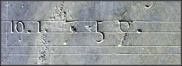 Inscription of the year of death for the child who died the same day she was born.